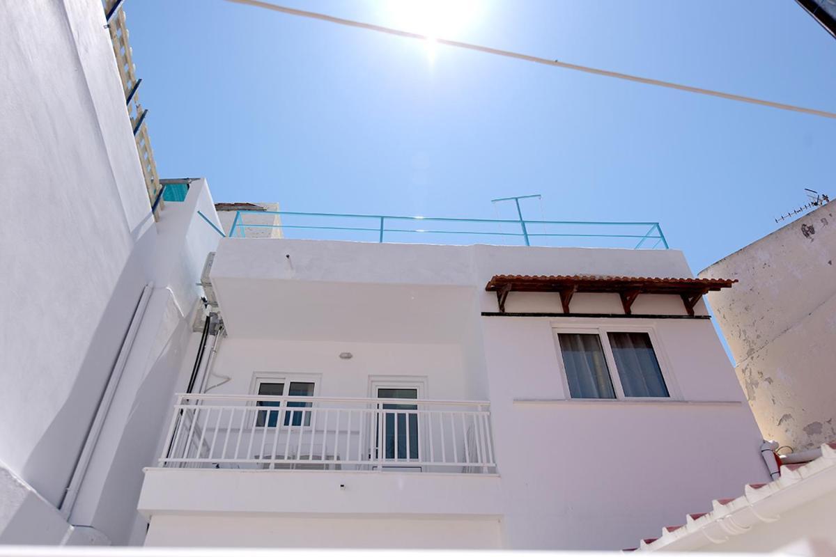 Happy Days Home Apartment Und Studio/Penthouse Ialysos  Exterior photo